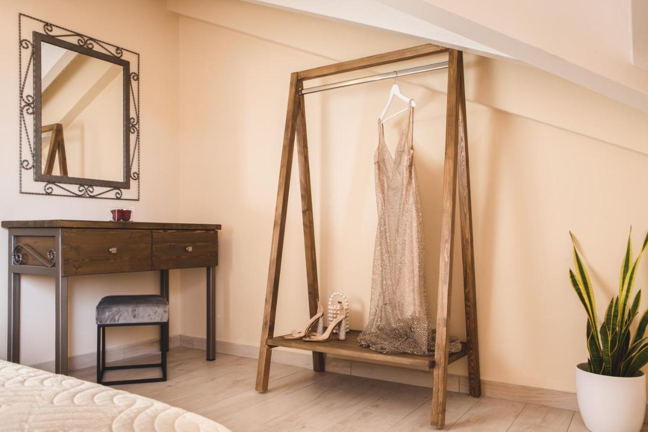 Gold Olive Suites Alykanas  Esterno foto