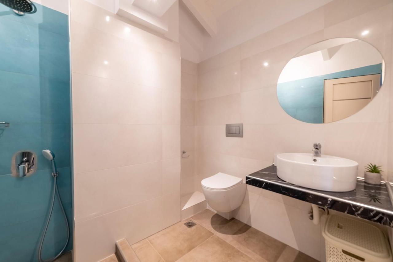 Gold Olive Suites Alykanas  Esterno foto