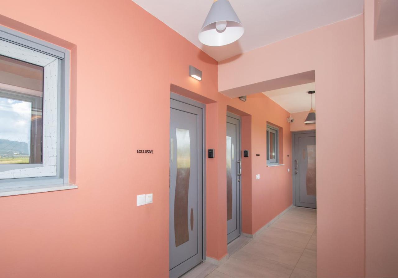 Gold Olive Suites Alykanas  Esterno foto
