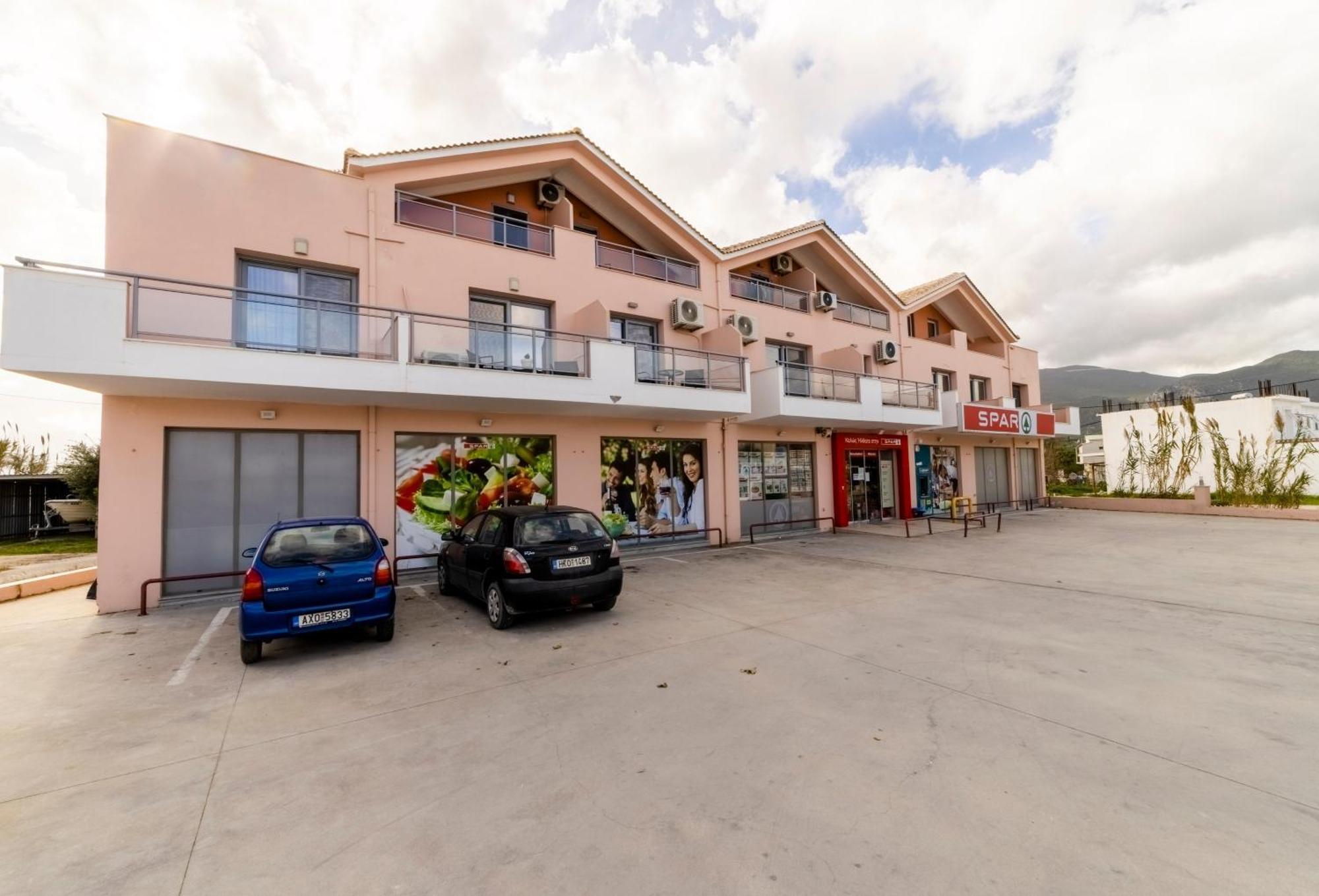Gold Olive Suites Alykanas  Esterno foto